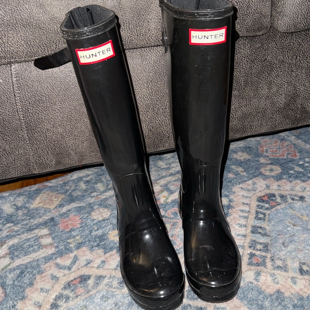 HUNTER BOOTS